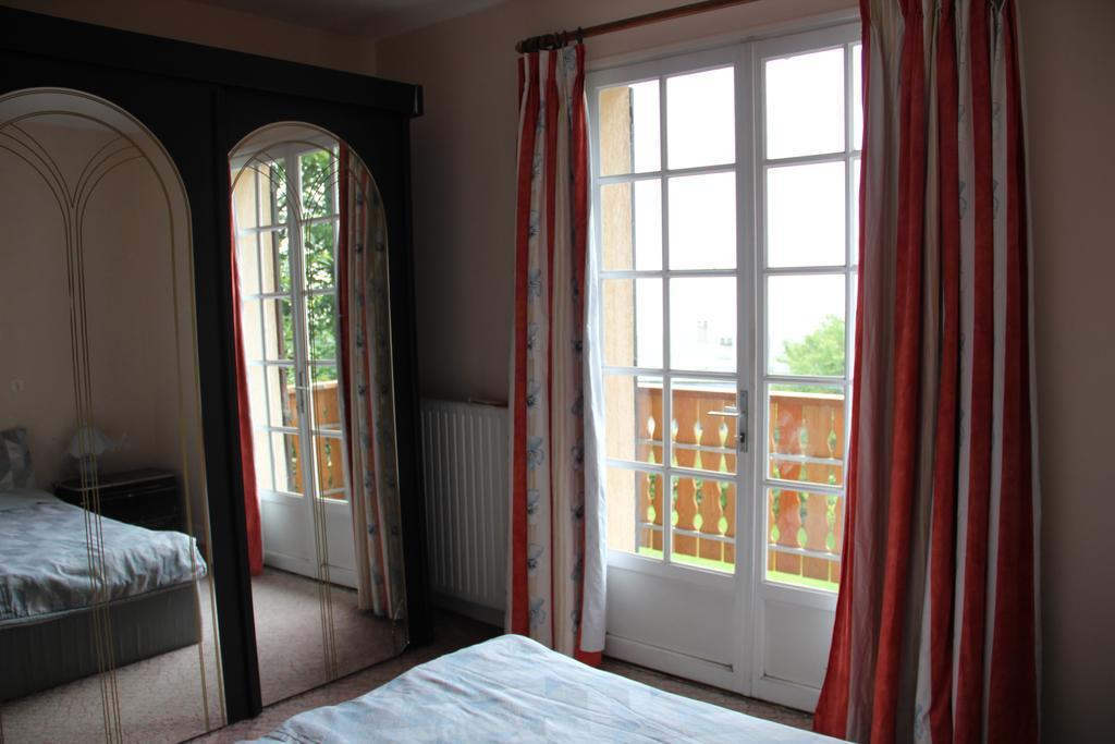Holiday Home Maison De La Litiere Pugny-Chatenod Bilik gambar