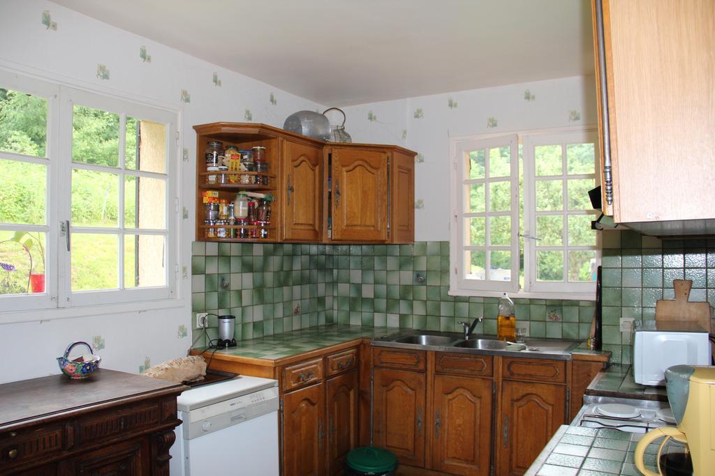 Holiday Home Maison De La Litiere Pugny-Chatenod Bilik gambar