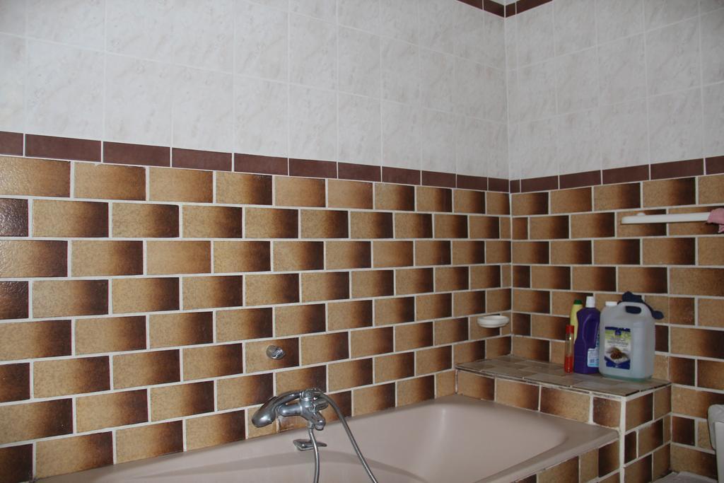 Holiday Home Maison De La Litiere Pugny-Chatenod Bilik gambar